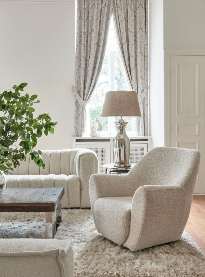 The Jill Swivel Armchair Riviera Maison